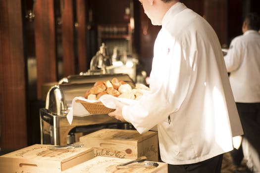 Reposición de buffet - hostelería